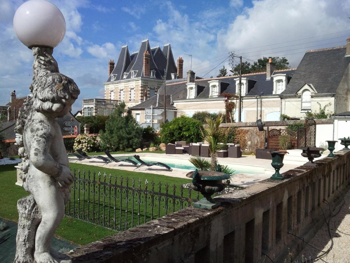 Villa le petit nid Neuillé-le-Lierre Habitación foto